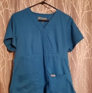 Scrub top